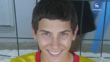 Flashback: O Γιώργος Δελαπόρτας σε μικρή ηλικία με τη φανέλα του Ιάλυσου