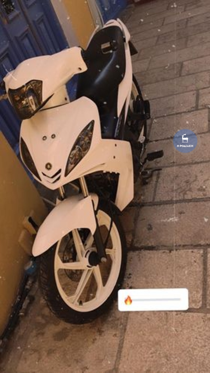 Αυτό είναι το δίκυκλο που έκλεψαν άγνωστοι έξω από το σπίτι του ιδιοκτήτη