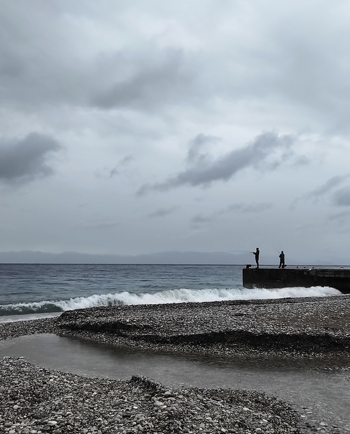 Despoina Mastorou Le pêcheur solitaire. The lonely fisherman