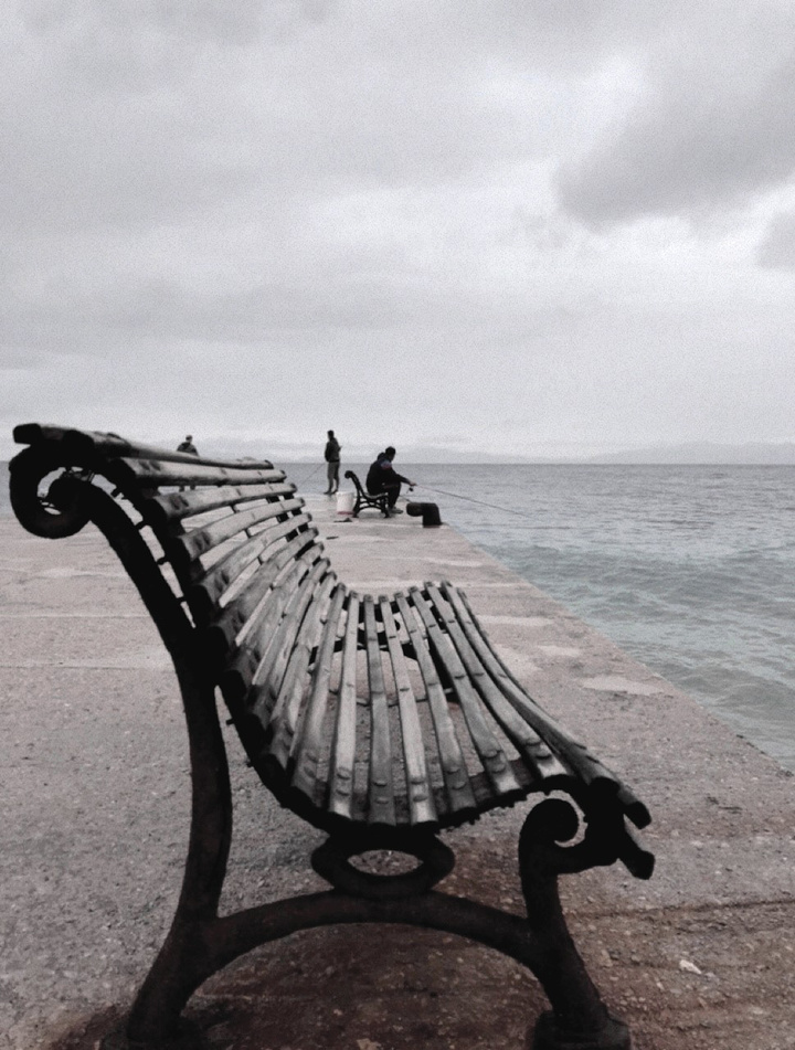Eleonora Pietri On est seuls jusqu’à ce que quelqu’un se présente. You are lonely until someone shows up.