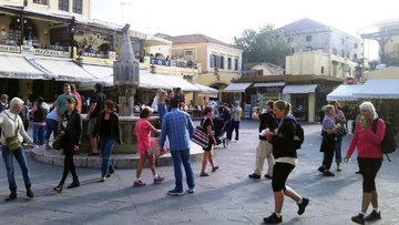 Καλός μήνας και ο Ιούνιος  για τα εστιατόρια της Ρόδου