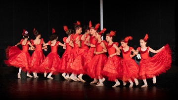 Με επιτυχία η παράσταση της σχολής της Έλλης Παρασκευά