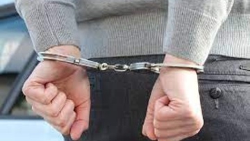 Μετέφερε 60 μετανάστες στη Σάμο και τον συνέλαβαν στους Λειψούς
