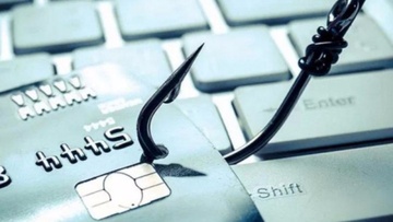 Απατεώνας που παριστάνει τον λογιστή «ξαφρίζει» λογαριασμούς συμπατριωτών μας