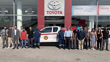 Η «Ξενάκης Αυτοκίνητα» και η “Toyota Hellas” δώρισαν πυροσβεστικό όχημα στους εθελοντές δασοπυροσβέστες Ρόδου