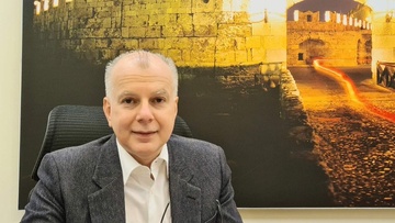 Την ικανοποίηση του για την αύξηση πληθυσμού στον Δήμο Ρόδου εκφράζει ο Α. Καμπουράκης