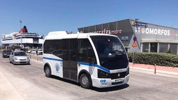 Ας το γνωρίσουμε καλύτερα το μινι μπας που εξυπηρετεί το κέντρο της Ρόδου