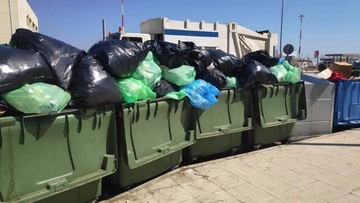 400 τόνοι απορριμμάτων "παράγονται"  κάθε μέρα στο νησί μας! 