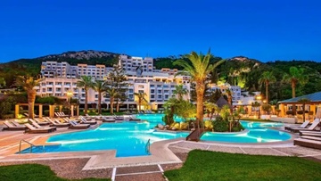 Πώληση του Sheraton Rhodes Resort στην ισπανική Azora έναντι €43,8 εκατομμυρίων