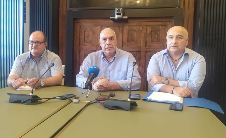 Στη χτεσινή συνέντευξη από αριστερά ο Δ. Μουστάκας, ο Χρ. Μπάρδος και ο Μπ. Μαρνέρας