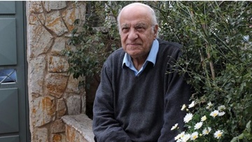 Ο Διονύσης Σιμόπουλος έγινε αυτό που αγάπησε: Αστερόσκονη