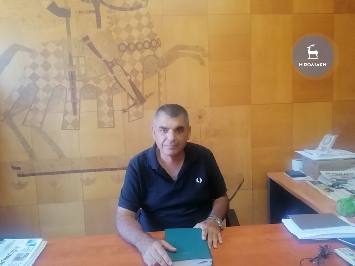 Ο κ. Σ. Καραταπάνης