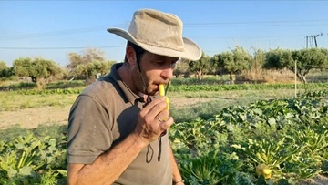 Γιάννος Ελενίτσας: Ένας αγρότης «ειδικού καθεστώτος» από τη Ρόδο