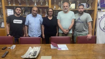 Η Διοικούσα Επιτροπή και οι προπονητές στο τμήμα μπάσκετ του Διαγόρα