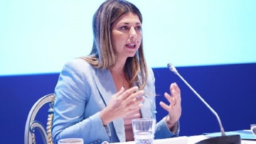 Σοφία Ζαχαράκη: Έρχονται τα επισκέψιμα ελαιοτριβεία, ζυθοποιεία και τυροκομεία