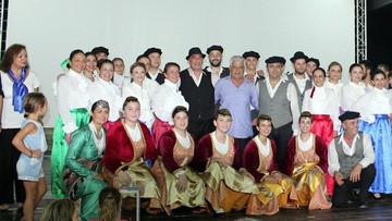 Πραγματοποιήθηκε η μουσικοχορευτική παράσταση με τίτλο: «Αχ Πατρίδα μου γλυκιά»