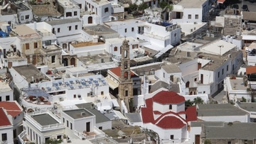 Διαμαρτύρονται οι αρχιτέκτονες για τη μελέτη της πλατείας Λίνδου