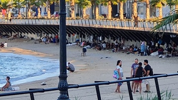 Έφοδος της Αστυνομίας και του Λιμενικού τα ξημερώματα σε παραλία και πάρκα της Ρόδου: Συνελήφθησαν 114 παράνομοι αλλοδαποί