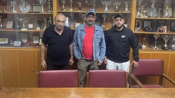 Στο «κυανέρυθρο» δυναμικό  ο Σταμάτης Χατζόπουλος