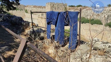 Άμα η... μπουγάδα έχει θέα τα τείχη, στεγνώνει πολύ καλύτερα