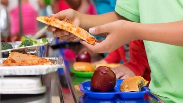Δ. Μιχαηλίδου: Έως τις 15 Οκτωβρίου τα σχολικά γεύματα σε 210.000 μαθητές