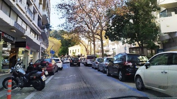 Ανοικτό το θέμα για το ωράριο λειτουργίας των καταστημάτων στη Ρόδο