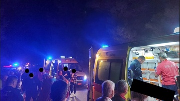 Στην Αθήνα μεταφέρεται ο 14χρονος που τραυματίστηκε σε τροχαίο στα Καλαβάρδα