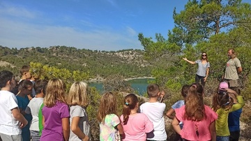 Εκπαιδευτική επίσκεψη  στο φράγμα της Απολακκιάς  από το Δημοτικό Σχολείο Γενναδίου