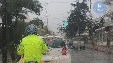 Με το που... ψιχάλισε "έβρεξε" 8 τροχαία ατυχήματα στην πόλη της Ρόδου