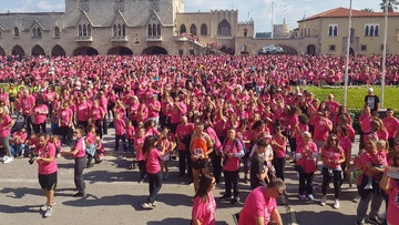 Ρόδος: Χιλιάδες συμμετέχουν σε εκδήλωση για την καταπολέμηση του καρκίνου 