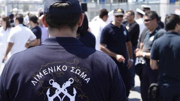 Στις φυλακές οδηγείται ο νεαρός Τούρκος που δήλωσε στρατιωτικός και που συνελήφθη να μεταφέρει μετανάστες στη Ρόδο
