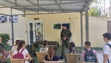 Το Δημοτικό Σχολείο Παστίδας στο στρατόπεδο οπλαρχηγού Ηλ. Μαυρομιχάλη