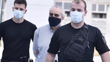 Δίκη «ψευτογιατρού»: Οκτώ φορές ισόβια, επιπλέον 50 έτη κάθειρξη και πρόστιμο 327.000 ευρώ στον Dr Kontos