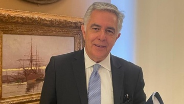 Βασίλης Υψηλάντης: «Χάκαραν» τον προσωπικό του λογαριασμό στο Facebook