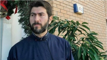 Κιβωτός του Κόσμου: Στο εδώλιο ο πατέρας Αντώνιος με βούλευμα -  Παραπέμπεται για το κακούργημα της ασέλγειας ανηλίκων