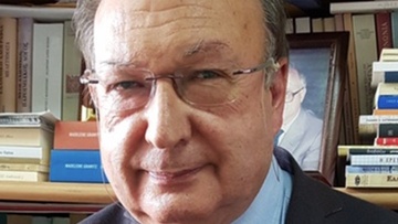 Στις 30 Νοεμβρίου η τελετή αναγόρευσης του Μηνά Αλεξιάδη σε επίτιμο διδάκτορα