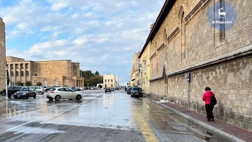 Έσπασε ξανά ο καταθλιπτικός αγωγός στο κέντρο της Ρόδου - Με λύματα γέμισε ο δρόμος έξω από την Αστυνομική Διεύθυνση