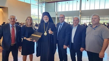 Λαμπρός ο Εορτασμός των Θεοφανίων στο Τάρπον Σπρινγκς.- Ξεχωριστή η Καλύμνικη παρουσία