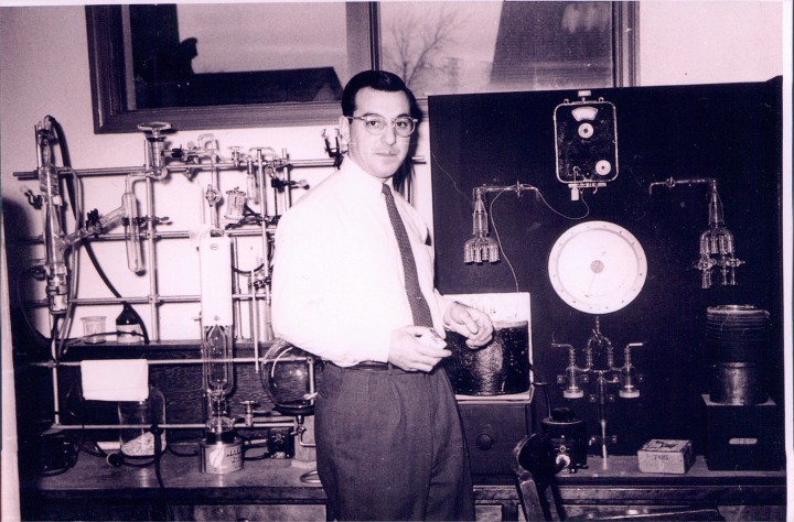 Μετά το Los Alamos, ο Νίκος Δαλιάνης συνέχισε επιστημονικές έρευνες στο Massachusetts Institute of Technology