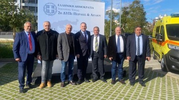 Ιωάννης Παππάς: Παραδόθηκε το νέο ασθενοφόρου στο Κ.Υ Γενναδίου
