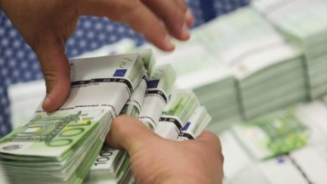 Με υποκατάστημα στο νησί της Ρόδου είχε απλώσει τα... πλοκάμια του ο 55χρονος σύμβουλος επενδύσεων