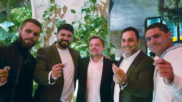 Κέρδισαν το φλουρί  δύο υποψήφιοι βουλευτές