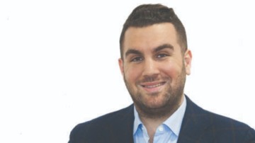 Ομόφωνα εξελέγη αντιπρόεδρος στην Οικονομική Επιτροπή ο Τ. Καμπούρης