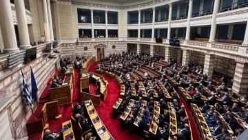 Φ. Ζάχαρης: Κόμματα και μυστικός κώδικας επικοινωνίας