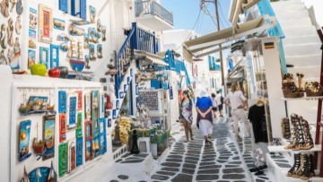 Γ. Ρέτσος: Πλώρη για πάνω από 18,2 δισ. ευρώ βάζει εφέτος ο ελληνικός τουρισμός