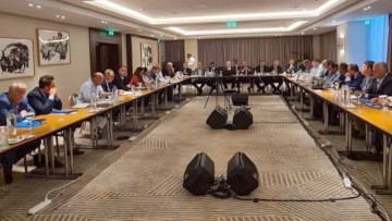 Όλοι οι δήμαρχοι αύριο στην Αθήνα στη συνεδρίαση του Δ.Σ. της ΠΕΔ