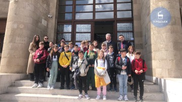 Επίσκεψη στα δικαστήρια από μαθητές του Δημοτικού Σχολείου Γενναδίου