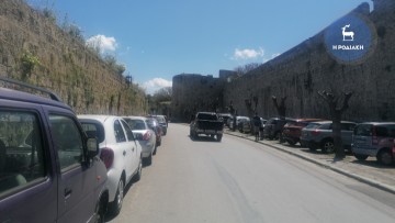 Δραματική η έλλειψη χώρων στάθμευσης στην πόλη της Ρόδου