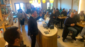 Συγκινητική υποδοχή του Βουλευτή της Ν.Δ. Ιωάννη Παππά στο νησί της Αποκάλυψης