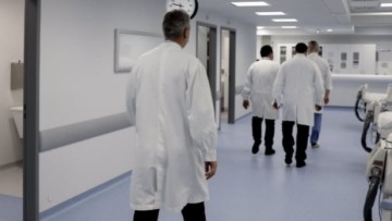 Προπηλάκισαν εφημερεύοντα γιατρό στο Νοσοκομείο της Καλύμνου - Έντονες αντιδράσεις από τον ιατρικό κόσμο